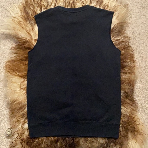 Each X Other Sleeveless Sweatshirt - Picture 2 of 4